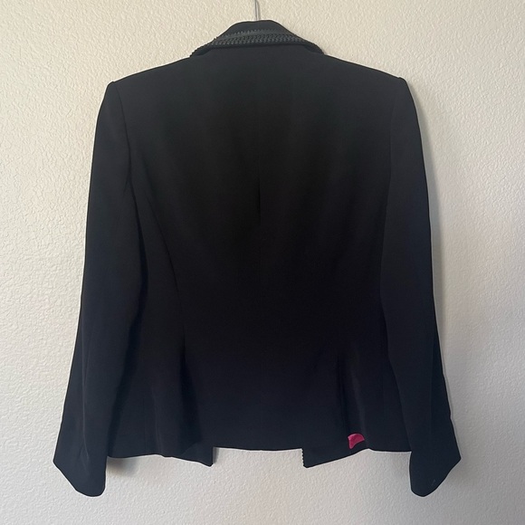 Vintage Cache Black Suit Jacket With Braided Faux Leather Piping Women’s Size 6 - Picture 4 of 14